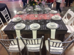 32 Manteleria y Cristaleria - Demian Platillos y Eventos