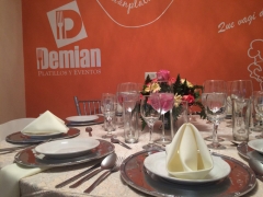 33 Manteleria y Cristaleria - Demian Platillos y Eventos